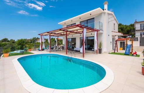 Villa Lucatoni - Photo 1