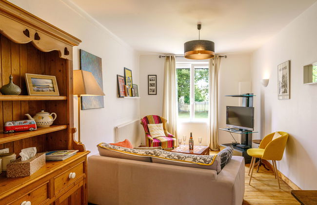 2 bedroom House in Pouldreuzic with garden and terrace - Photo 7