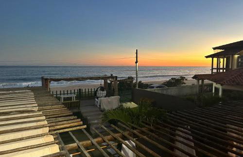 Pé na areia, vista incrível, casa aconchegante, ampla e de um astral - Foto 6