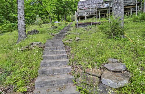 Inviting Family Abode with Dock on Norris Lake! - Foto 35
