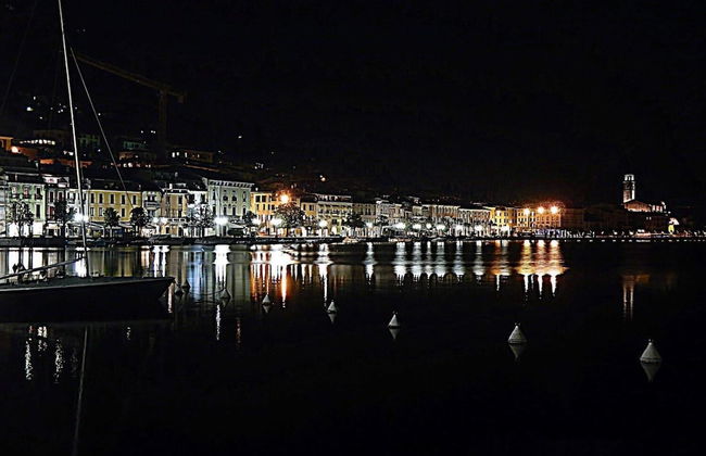 Apartment Self - Photo 24