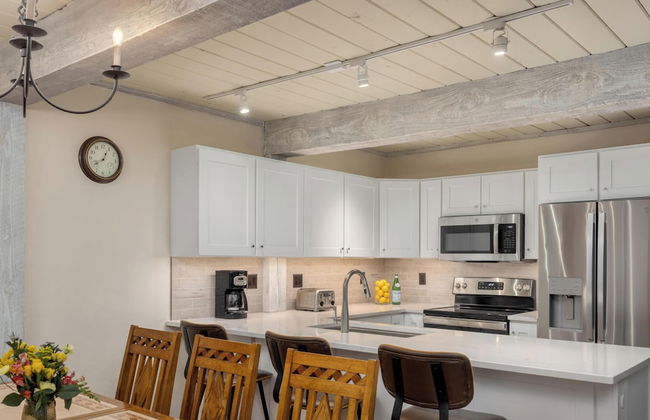 Top of the Village - Foto 45