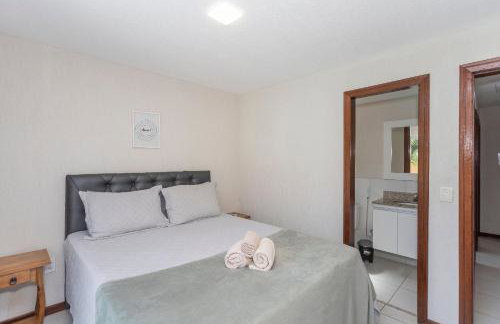 Casa com piscina em condomínio na Rasa - Foto 43