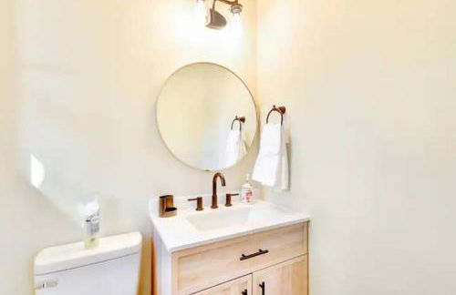 North Raleigh Private Retreat - Foto 38