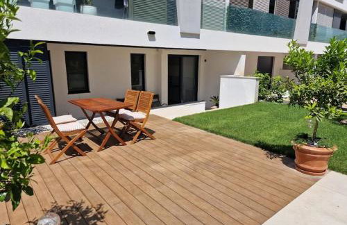 Luxury Modern apt w Garden, 3 min Walk to Beach - Foto 76