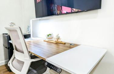 Modern Studio Near Stadium, Hot Tub, BBQ - Foto 13