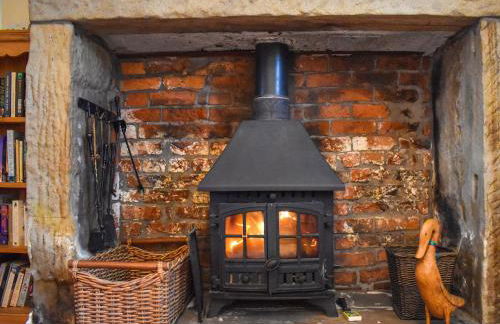 Groom's Cottage - Photo 3