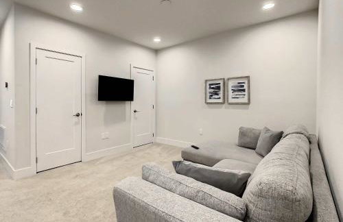 Trendy Thematic 3BR Townhouse with Private Pool - Foto 26