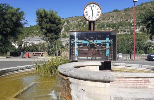 Appartement rénové dans le centre historique - Foto 4
