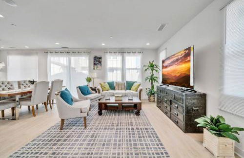 Dreamy Bloom Enclave Irivne LA RMV - Photo 12