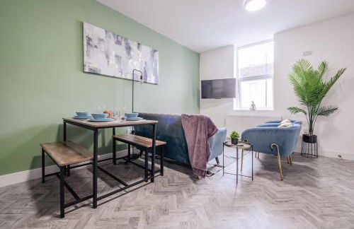 8 Bedroom, 8 En suite, 12 beds, Fast Wifi, Contractors, Parking - Foto 5