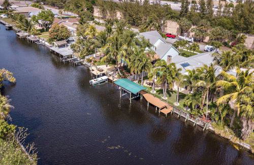 4 Mi to Lake Worth Pier Waterfront Gem with Hot Tub - Foto 34