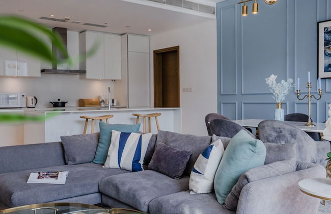 Aya - Awe-inspiring 2BR in City Walk with Balcony - Photo 21