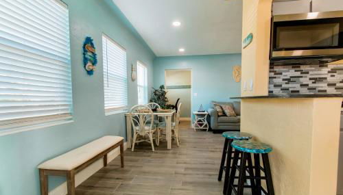 Gorgeous Beach Condo - Photo 3