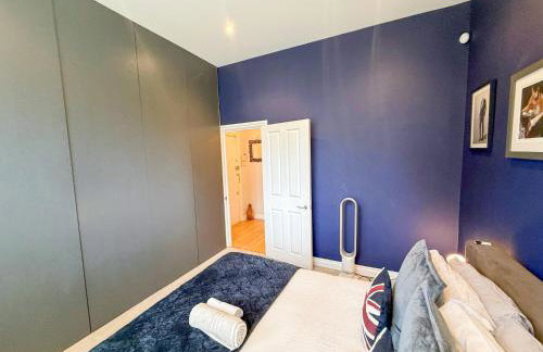 2-Bedroom flat with private patio & firepit in Shepherds Bush near Hammersmith by Staylio Ltd - Foto 24