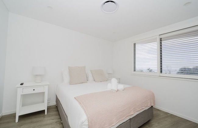 Bay Royal Apartments - Photo 27