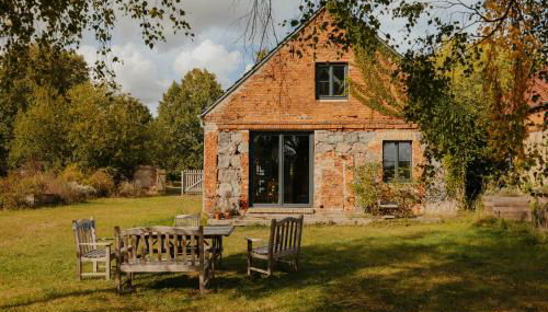 Design Farm House Amid Wild Uckermark Nature - Foto 2