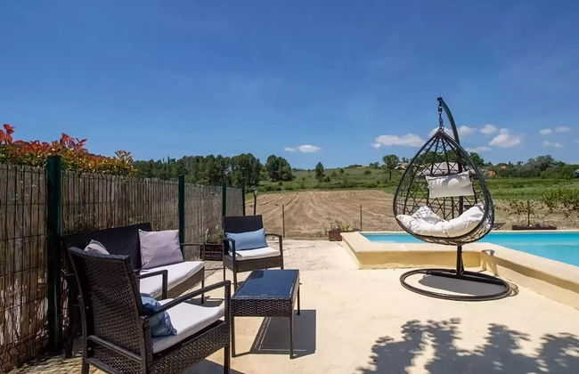 Attractive Holiday Home With Shared Pool in the Luberon - Photo 69