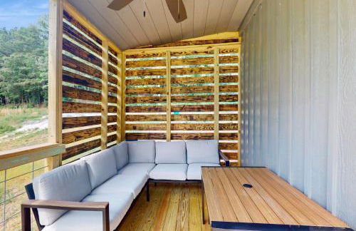 Family Fun! Riverside Home with Fire Pit - Foto 23