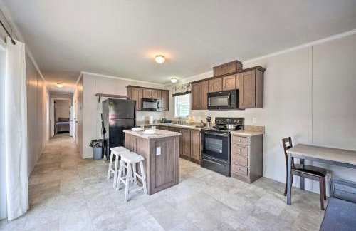 Cassopolis Cabin with Lake and Fishing Access! - Foto 3