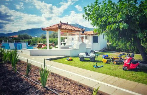 Elia Apartment Garden Oasis With Pool Astros - Photo 21