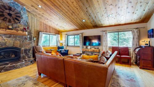 Tastefully-Updated, Classic Tahoe Family Home - Foto 2