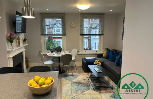Aisiki Apartments at Stanhope Road, North Finchley, Airconditioned Multiple 2 or 3-Bedroom, Pet Friendly Duplex Flats, King or Twin Beds with Free WiFi - Foto 49