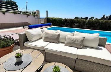 BLUE apartment with shared pool - Foto 2