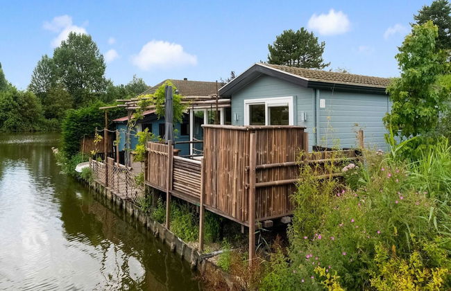 Idyllic Holiday Home in Ooltgensplaat With Private Terrace - Photo 31