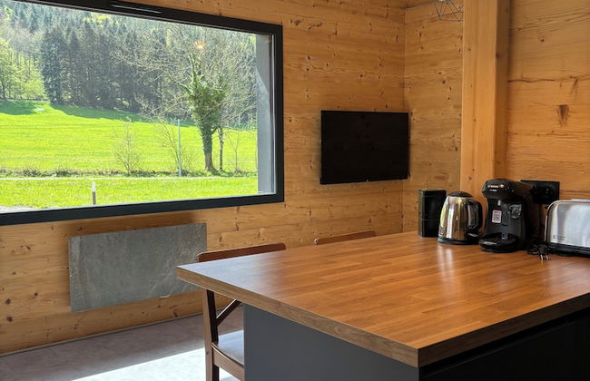 Chalets Perce Neige & Jacuzzi privatif - Photo 9