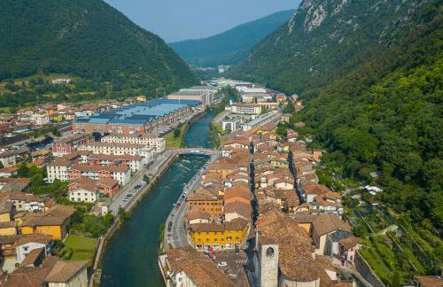 Mark Apartment - Happy Rentals - Photo 23