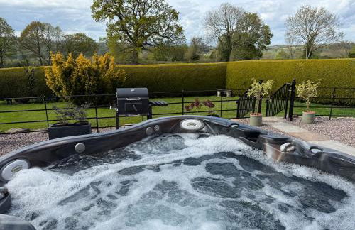 Garden cottage at The Glebe - Photo 8