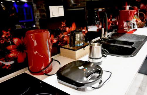 Eleni De Lux - Photo 44