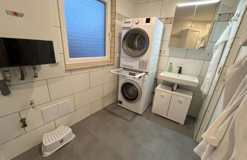 Phantasialand, Therme, Köln, Bonn, Arbeitsplatz, Bäckerei um die Ecke - Foto 17