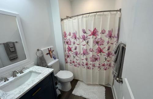 NEW 3 bedroom - Thoroughbred Farm & Lake Views! - Foto 7