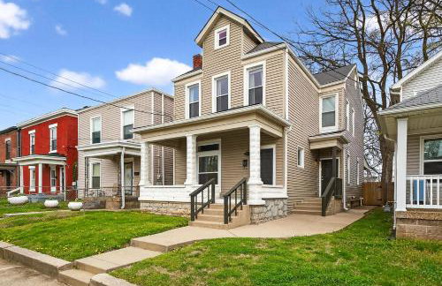 Charming 2nd-Floor Flat 3BR 2BA Free Parking - Foto 23