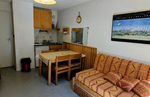 Studio pour 3 pers, au pied des pistes, balcon - FR-1-557-58 - Foto 5