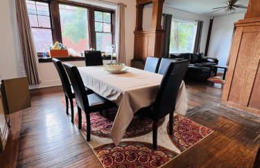 Penn House - Beautiful 3 Bedroom Apartment - Photo 4