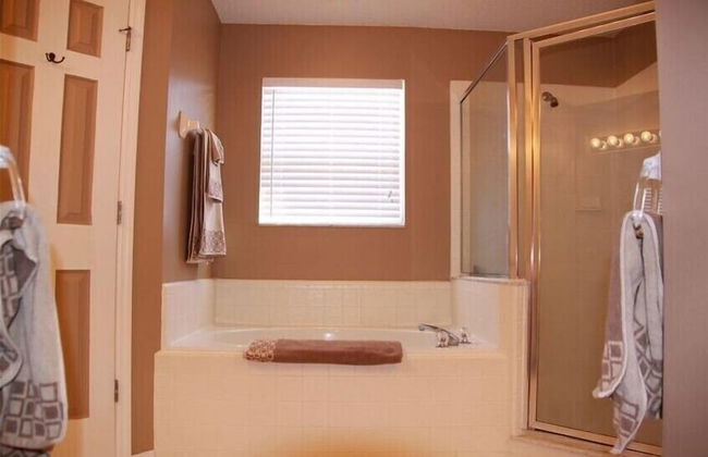 R1 Esprit 4 bed / 3 Bath - Foto 7