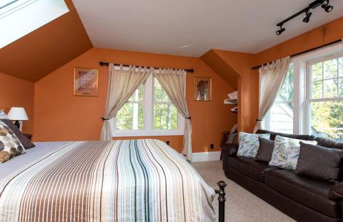 Deluxe Cottage Rental on a 100-Acre Farm on the Shenandoah River, Virginia - Foto 4