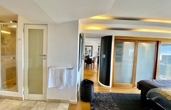 Clifton YOLO Spaces – Clifton Beachfront Executive - Photo 24