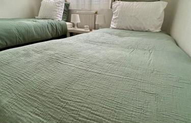 Cocon Cosy Verdoyant - Free Private Parking, Breakfast, Wifi, Netflix - Photo 7