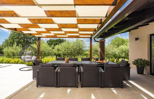 4 Bedroom Lovely Home In Labin - Photo 16