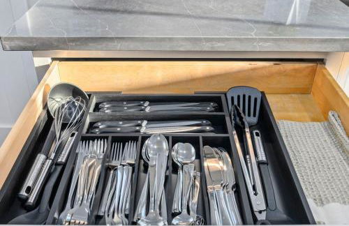 NEW Cozy Zen Pool Jacuzzi Home Heart of San Diego - Foto 24