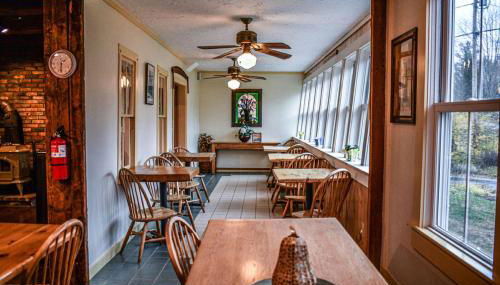 Brook Road Inn - Foto 4