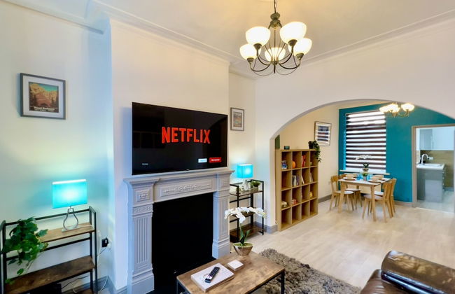 Bramhall House - Photo 22