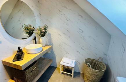 Fancy duplex penthouse in Carib Playa Cabopino - Photo 29