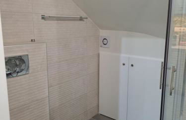 Kyveli LuxuryRooms - Photo 5