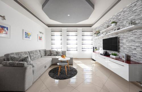 VILLA MILLA with private pool, jacuzzi, sauna, gym, max. 8 person - Photo 29