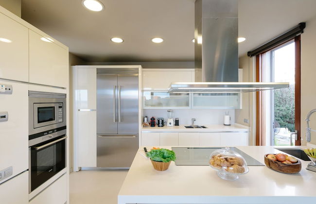 Sea Front Luxurious Villa - Foto 11